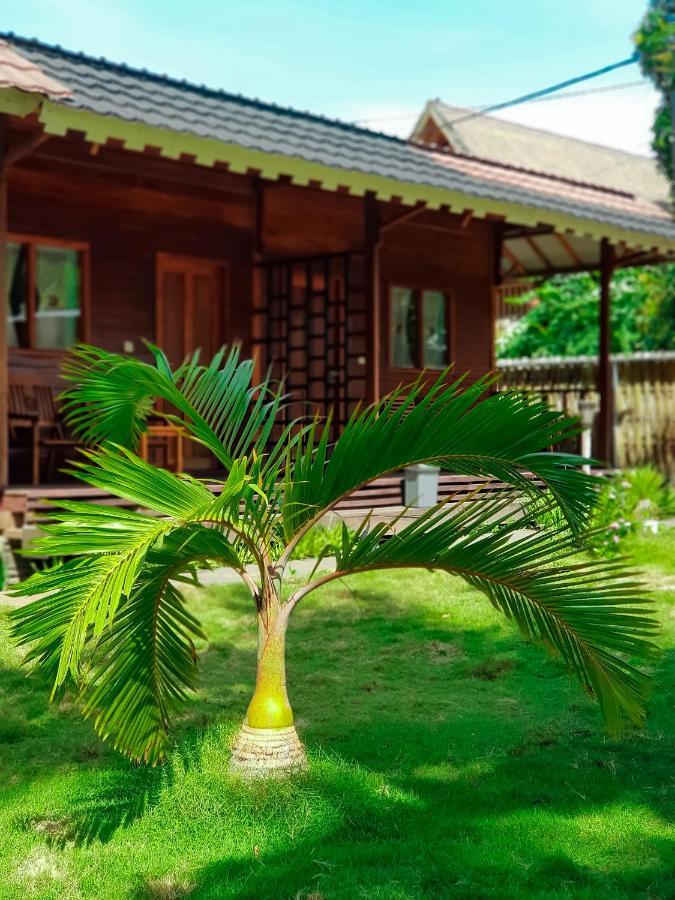 Leaf Coco Bungalow Gili Air Exterior photo