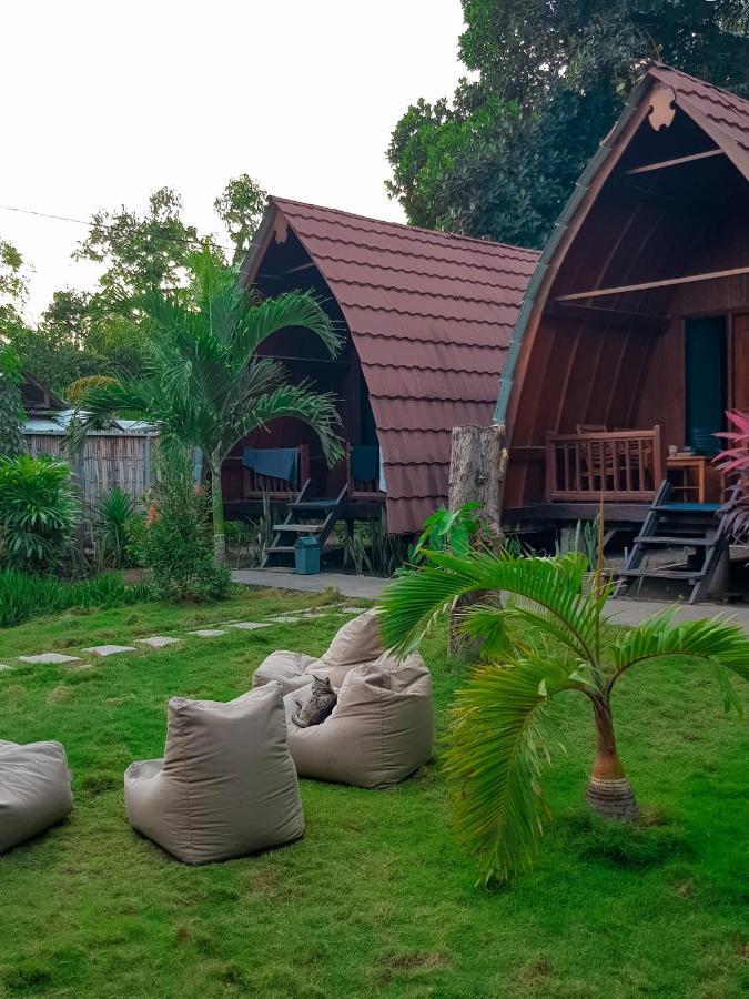 Leaf Coco Bungalow Gili Air Exterior photo
